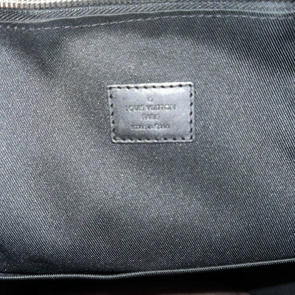 Louis Vuitton Avenue Campus Backpack Damier Infini Leather (Navy) backpack large - Picture 16 of 16